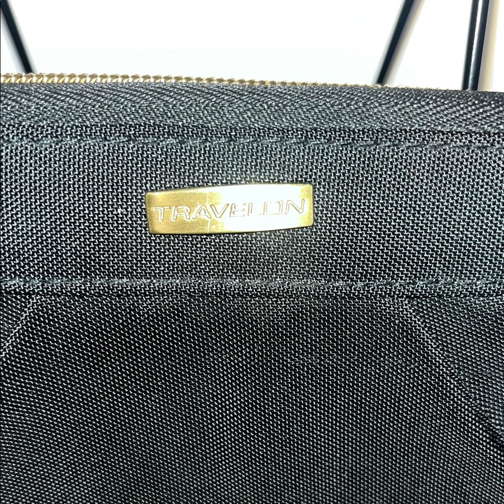 Travelon Black Wallet Wristlet Safe ID RFID Blocking Full Zip Around Closure - Picture 2 of 6